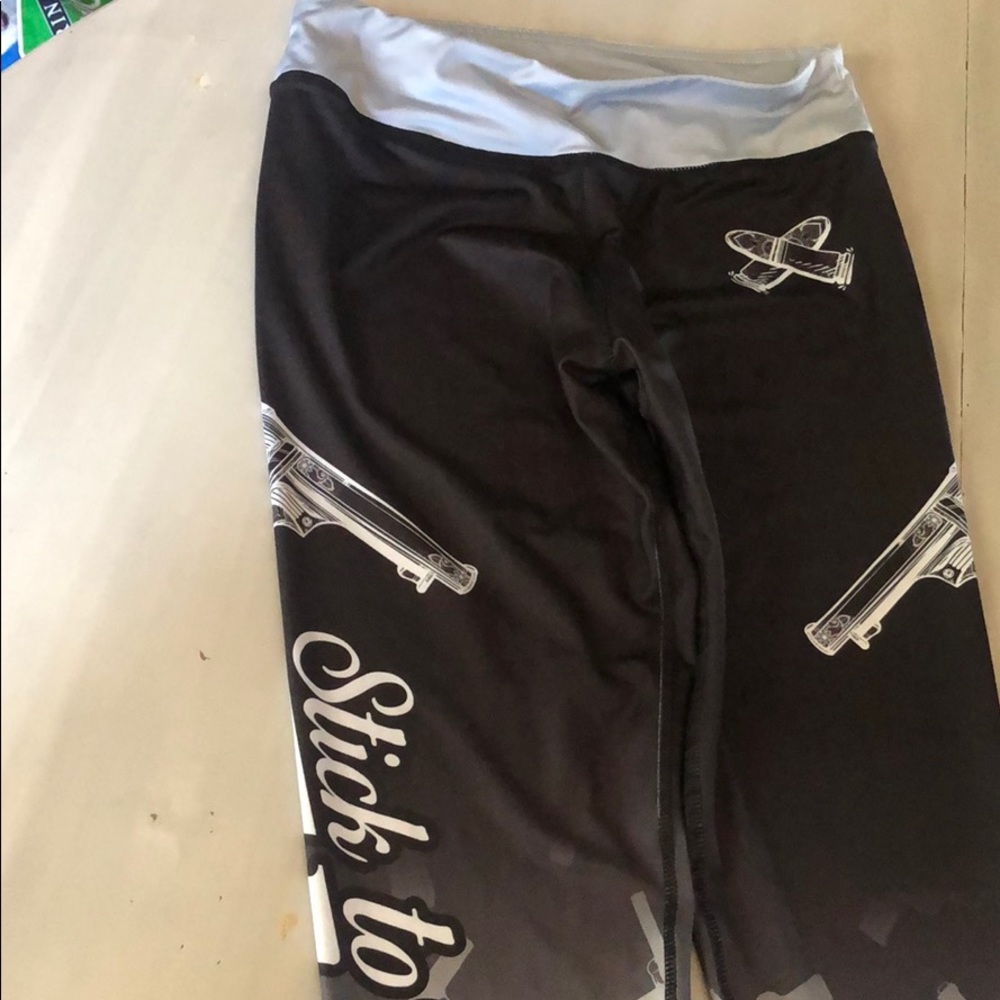 Stick to your guns leggings S